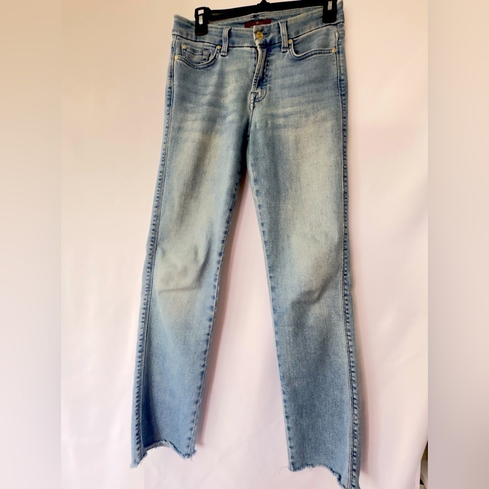 7 For All Mankind Womens  Kimmie Straight Jeans size 27, raw hem